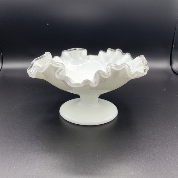 Vintage Fenton Silver Crest Milk Glass Ruffled Pedestal Compote Candy Dish Bowl - Picture 1 of 9